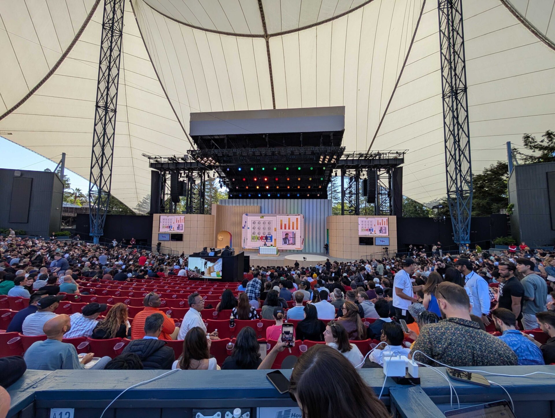 Google I/O DJ