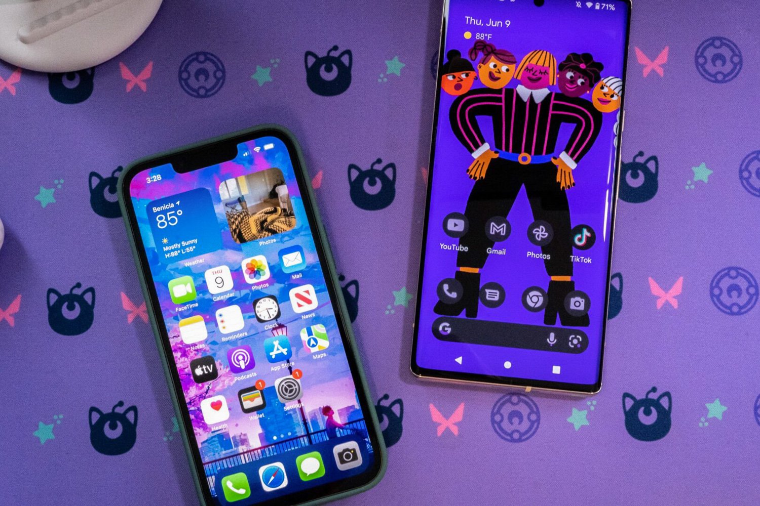 An iPhone running iOS and a Samsung Galaxy phone running Android