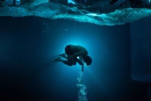 Mission Impossible 8 Floating