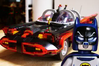 Site Kapow! Building The Classy Lego 66’ Batmobile