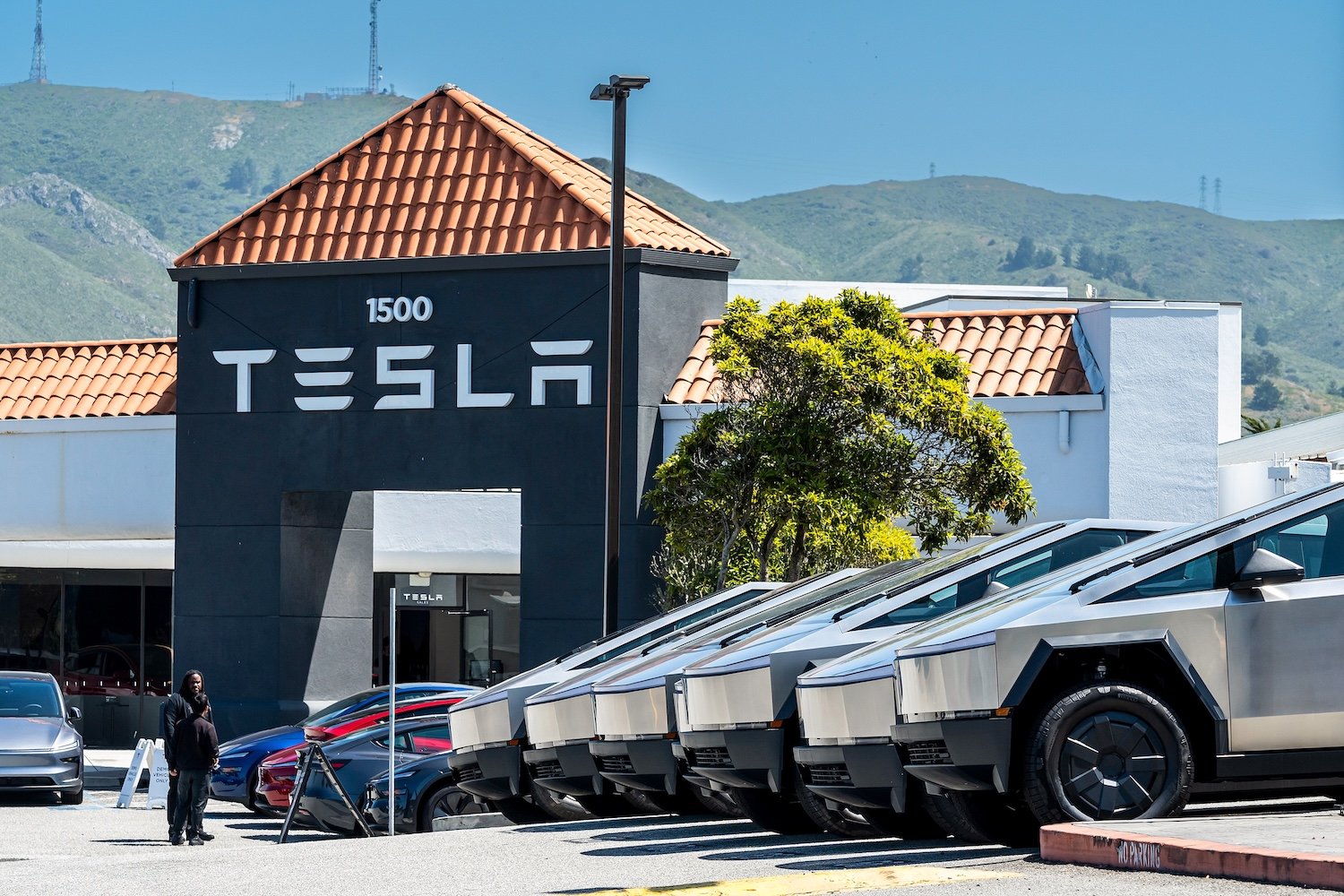 A Tesla store in Colma, California, US, on Monday, April 21, 2025.